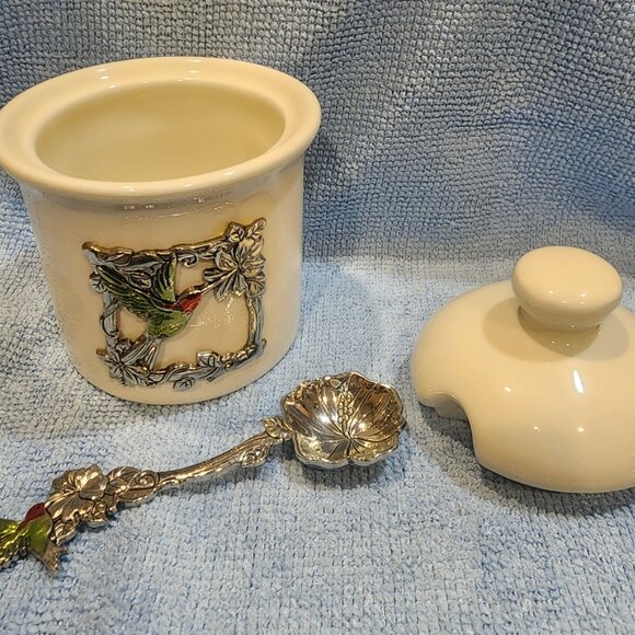 GANZ Cream and Silver Serving Utensils - Picture 3 of 5